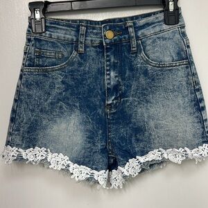 Lace Trim Denim Shorts, Sexy Jean Hotpants, Blue With White Lace Detail, Sz S
